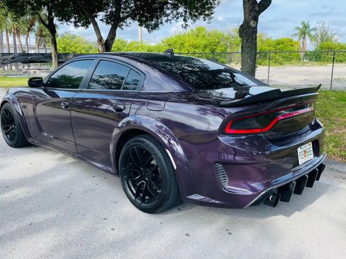 Used 2021 Dodge Charger Scat Pack RWD image 3