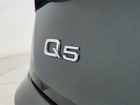 Used 2024 Audi Q5 2.0T Premium Plus w/ Premium Plus Package image 17
