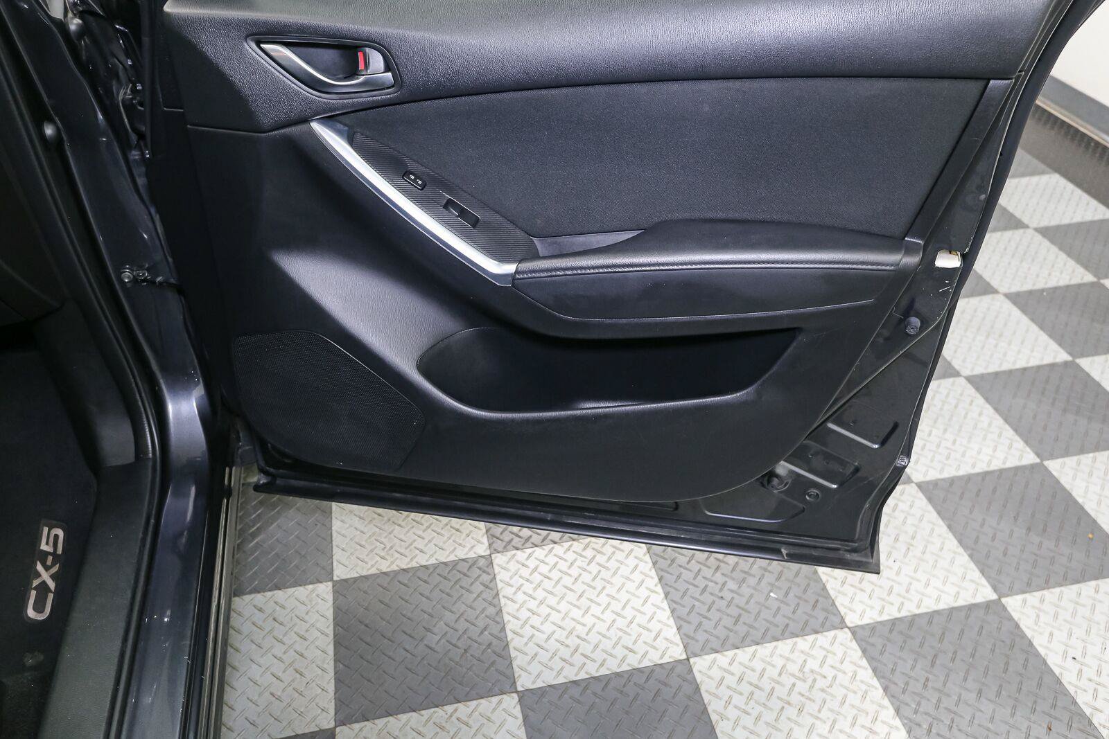 Used 2016 MAZDA CX-5 Touring AWD/4WD image 19