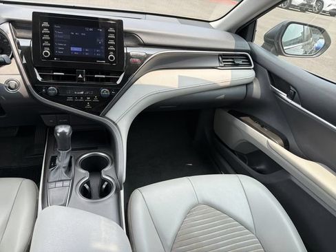 Used 2024 Toyota Camry SE w/ Convenience Package FWD image 26