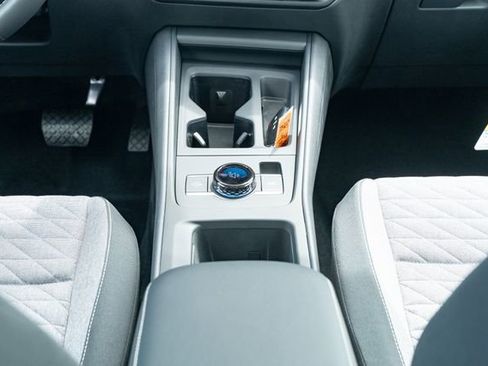 New 2026 Volkswagen Tiguan S FWD image 35