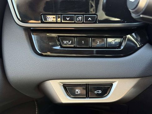 Used 2023 Lexus RX 350 Premium image 24