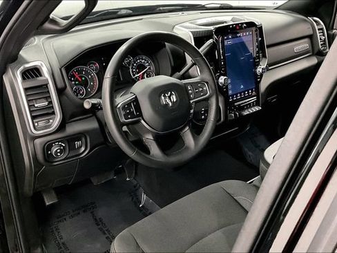 Used 2025 RAM 3500 Big Horn AWD/4WD image 16