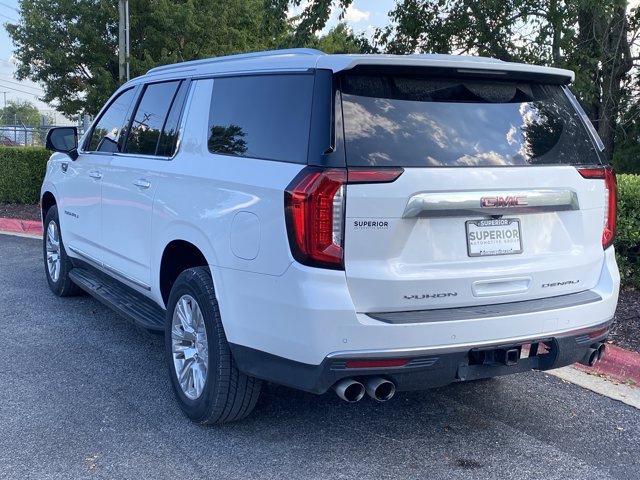 Used 2021 GMC Yukon XL Denali AWD/4WD image 8