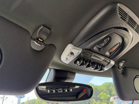 Used 2023 MINI Cooper S FWD image 30