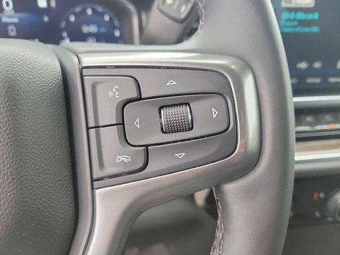 Used 2023 Chevrolet Silverado 1500 LT image 23