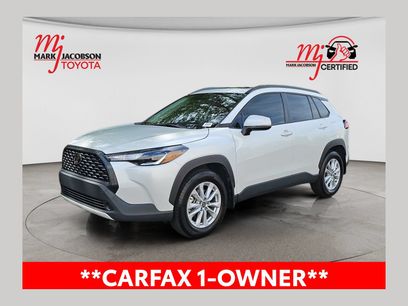 Used 2024 Toyota Corolla Cross LE w/ Moonroof Package