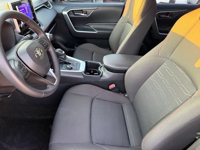 Used 2024 Toyota RAV4 SE AWD/4WD image 10