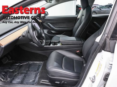 Used 2018 Tesla Model 3 Long Range RWD image 14