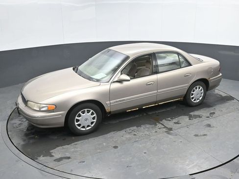 Used 2000 Buick Century Custom w/ Premium Opt Pkg image 30