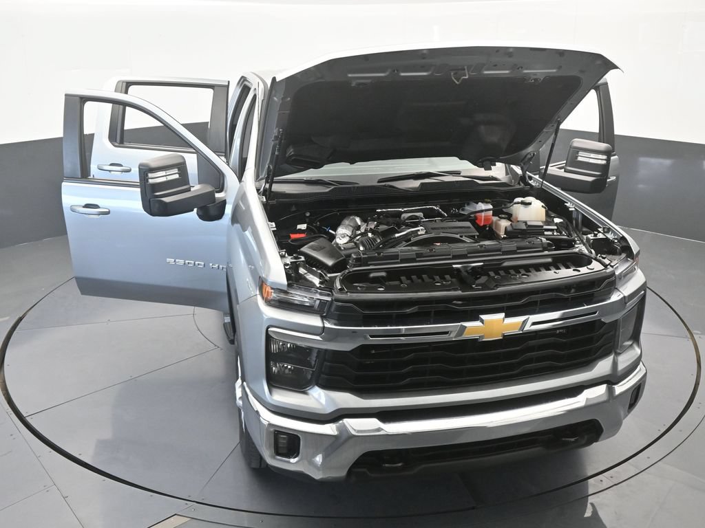 Used 2025 Chevrolet Silverado 2500 LT w/ Convenience Package AWD/4WD image 61