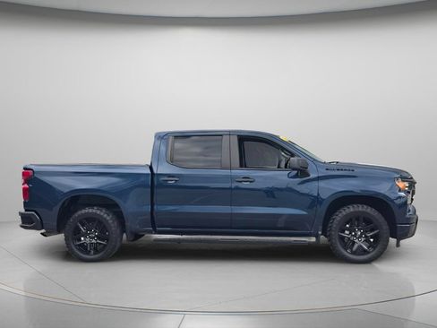 Used 2023 Chevrolet Silverado 1500 Custom RWD image 4