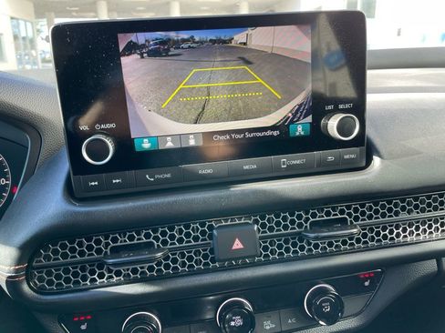 Certified 2024 Honda HR-V Sport image 17