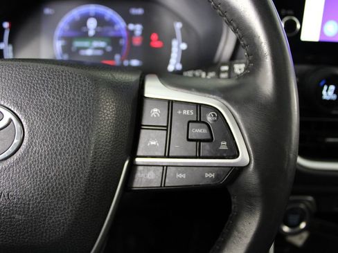 Used 2024 Toyota Grand Highlander FWD image 27