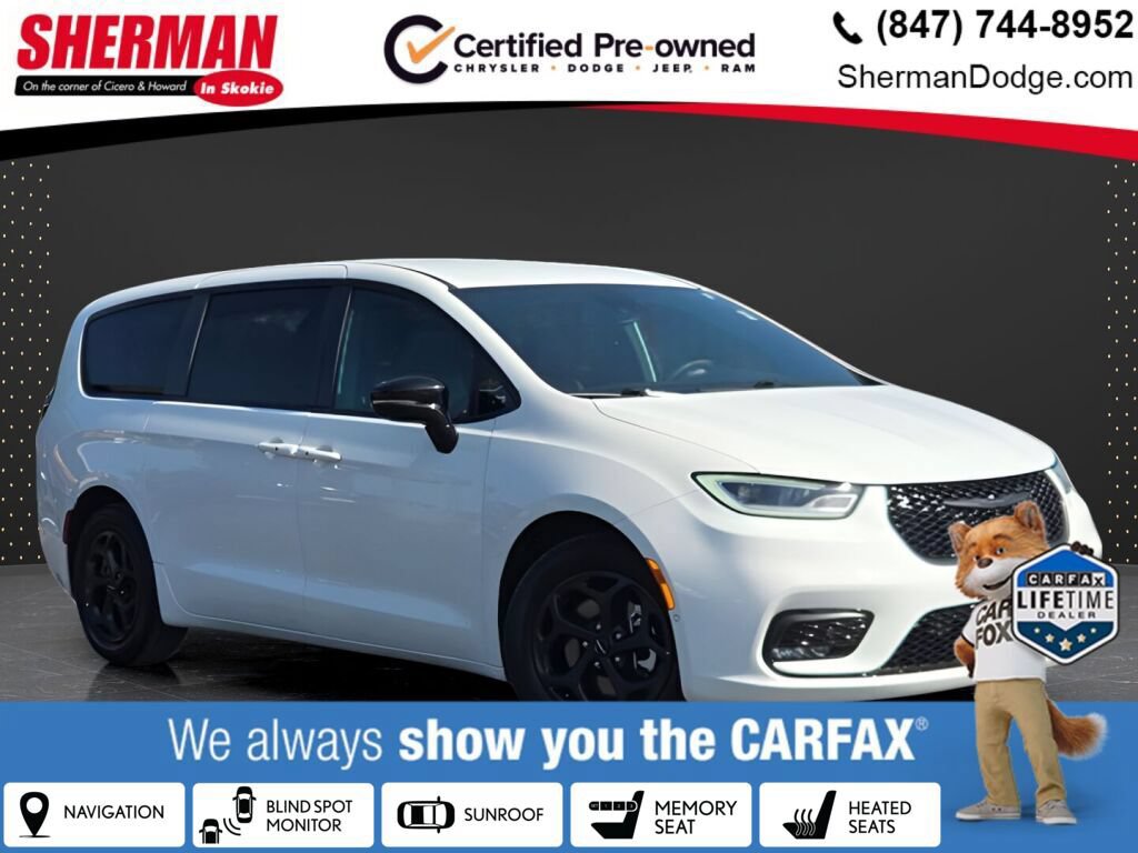 Certified 2024 Chrysler Pacifica Limited FWD image 1