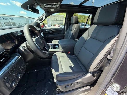 New 2026 Chevrolet Tahoe RST w/ Comfort Package AWD/4WD image 35