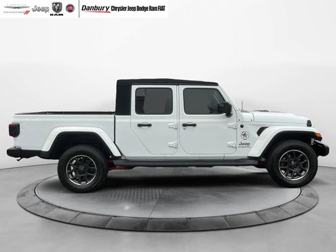 Certified 2021 Jeep Gladiator Overland w/ Dual Top Group image 9