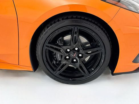 Used 2022 Chevrolet Corvette Stingray Coupe w/ 1LT RWD image 25