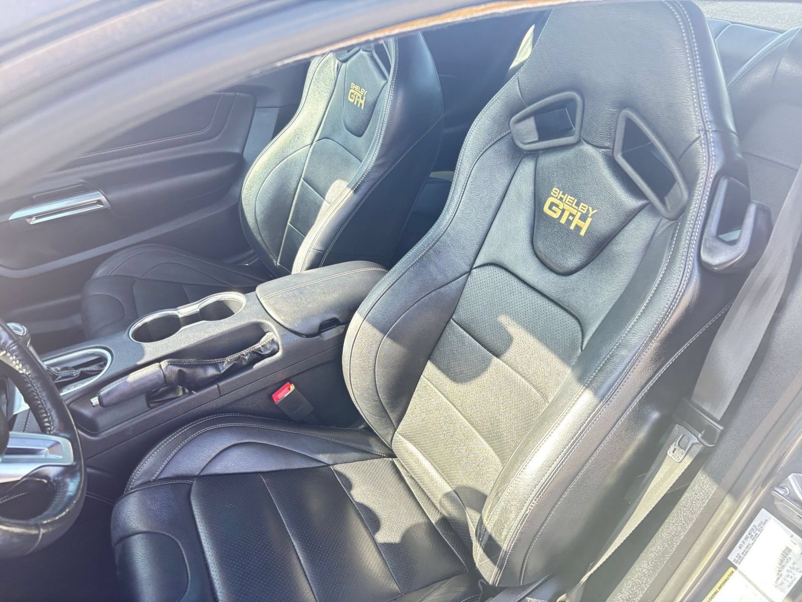 Used 2022 Ford Mustang GT Premium w/ GT Performance Package RWD image 35