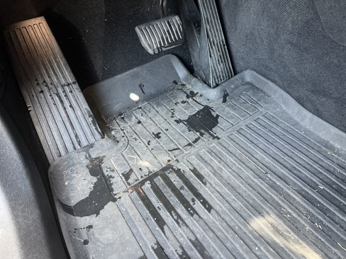 Used 2023 Volvo XC60 B5 Ultimate w/ Climate Package image 42