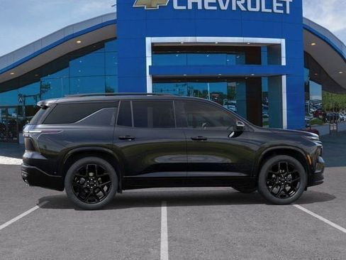 New 2026 Chevrolet Traverse RS image 5