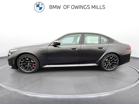 New 2026 BMW M5 w/ Carbon Package image 5