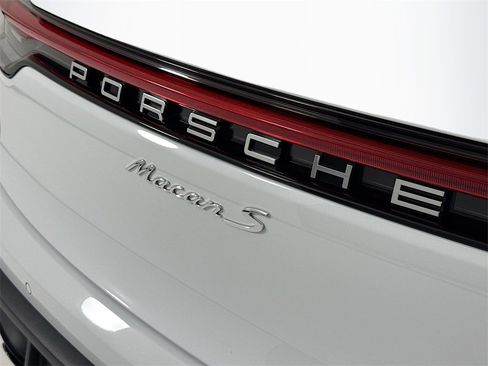New 2026 Porsche Macan S image 37