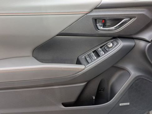 Certified 2025 Subaru Crosstrek 2.5i Limited image 10
