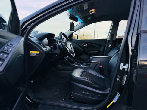 Used 2014 Hyundai Tucson SE image 10