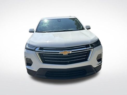 Used 2023 Chevrolet Traverse LT w/ LPO, Floor Liner Package AWD/4WD image 9