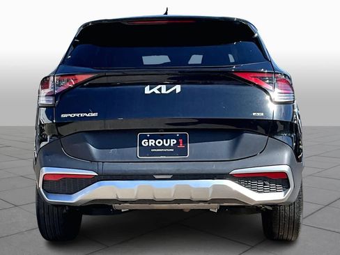 Used 2024 Kia Sportage LX image 5