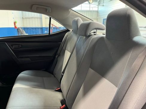 Used 2017 Toyota Corolla L w/ Carpet Mat Package (TMS) FWD image 18