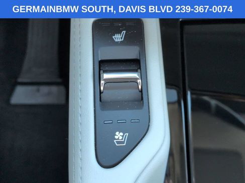 Used 2025 Kia Telluride EX w/ EX Captain's Chair Package AWD/4WD image 26