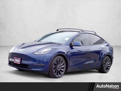 Used 2022 Tesla Model Y Performance AWD/4WD image 1