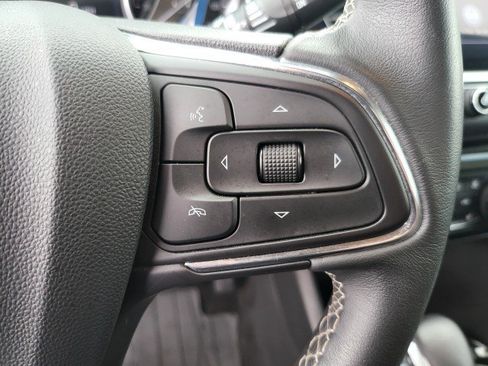 Used 2023 Buick Encore GX Preferred w/ Cold Weather Comfort Package AWD/4WD image 22