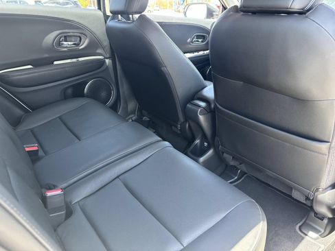 Certified 2019 Honda HR-V EX-L image 11
