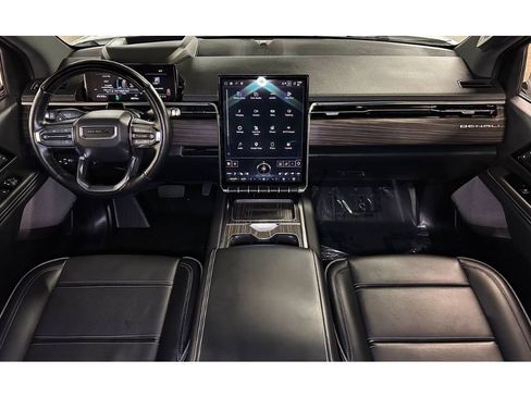 Used 2025 GMC Sierra EV Denali AWD/4WD image 24