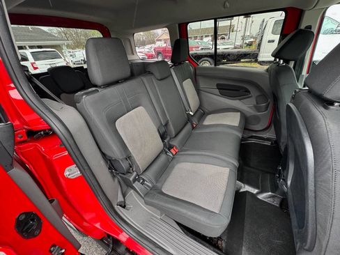 Used 2021 Ford Transit Connect XL FWD image 16