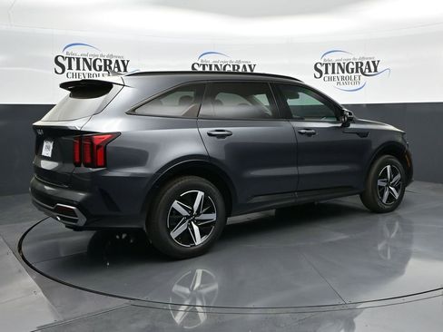 Used 2023 Kia Sorento EX image 7