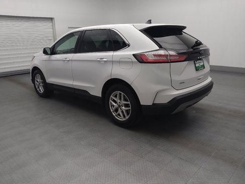 Used 2023 Ford Edge SEL image 3