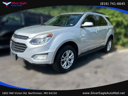 Used 2017 Chevrolet Equinox LT w/ Convenience Package FWD image 1
