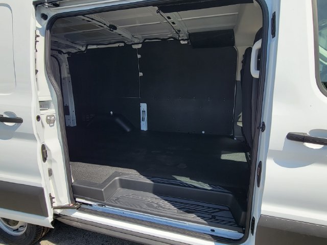 New 2026 Ford Transit 150 Low Roof w/ Load Area Protection Package RWD image 7