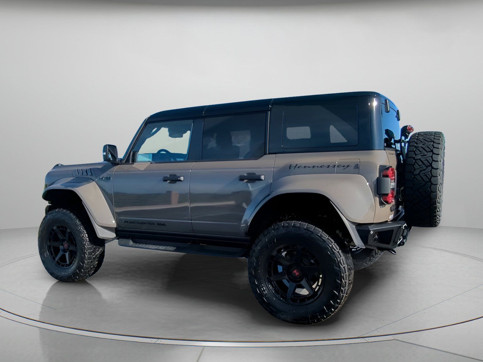 New 2026 Ford Bronco Raptor w/ Interior Carbon Fiber Pack AWD/4WD image 16