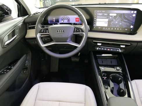 New 2026 Audi Q3 quattro 2.0T AWD/4WD image 6