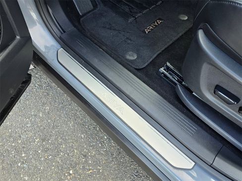 Used 2024 Nissan Ariya FWD image 24