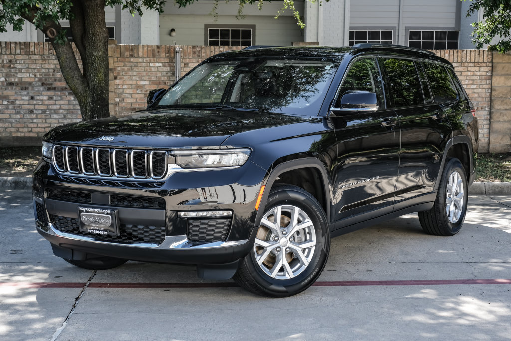 Used 2023 Jeep Grand Cherokee L Limited AWD/4WD image 12
