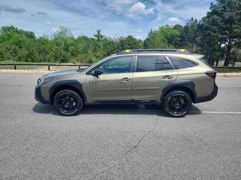 Used 2025 Subaru Outback Wilderness image 2