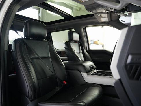 Used 2019 Ford F350 Lariat w/ Lariat Ultimate Package image 64