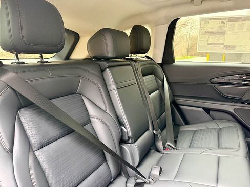 New 2026 Lincoln Nautilus Reserve w/ Jet Appearance Package AWD/4WD image 20