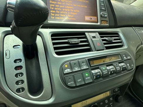 Used 2007 Honda Odyssey EX-L image 16